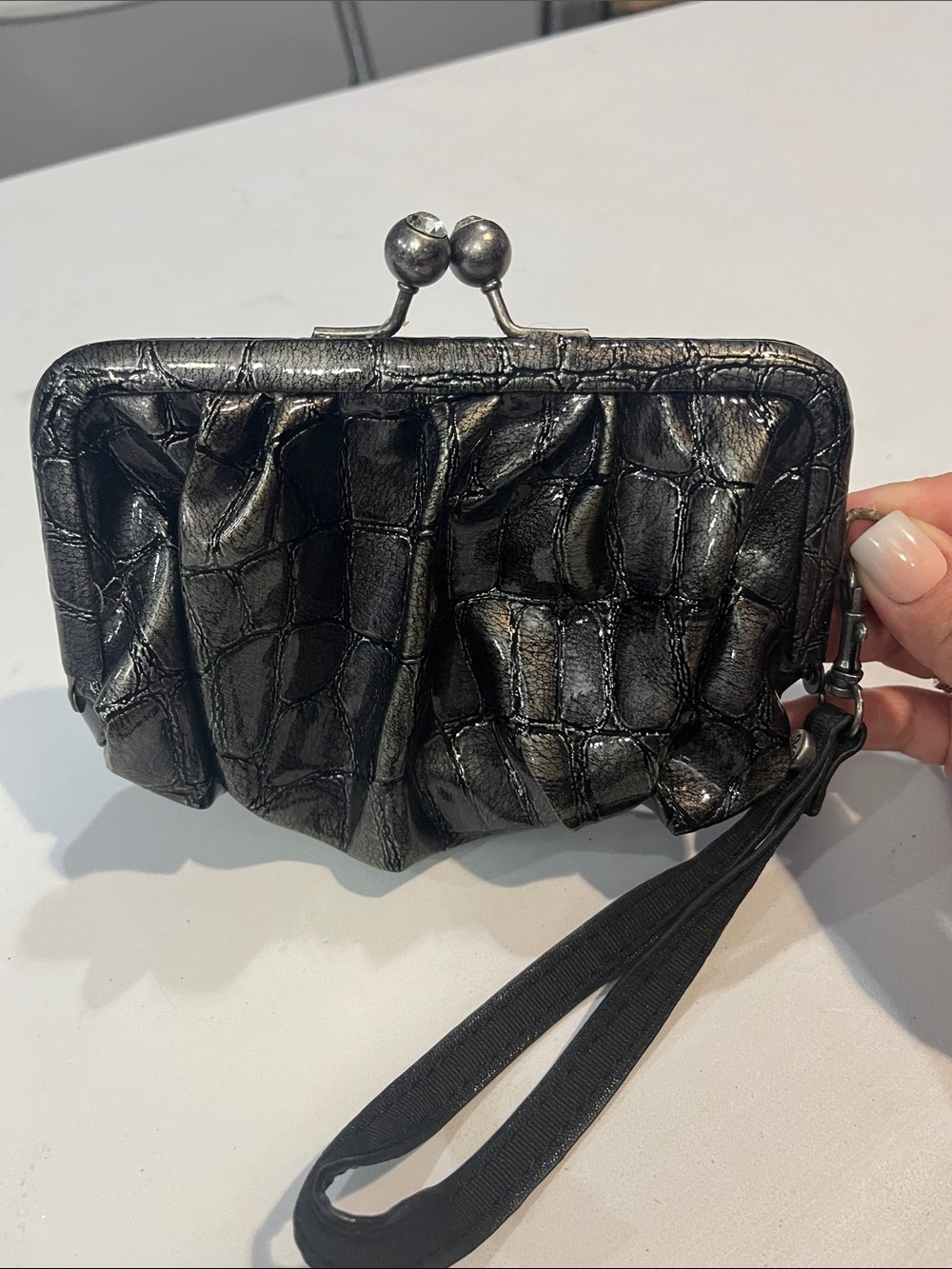 Simply Vera Wang Black Croc-Embossed Kiss-Lock Wristlet Clutch